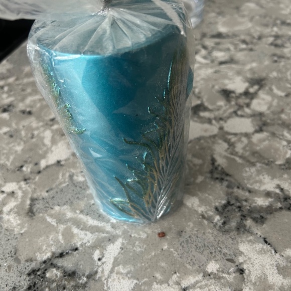 Pier 1 Candle - Picture 4 of 4